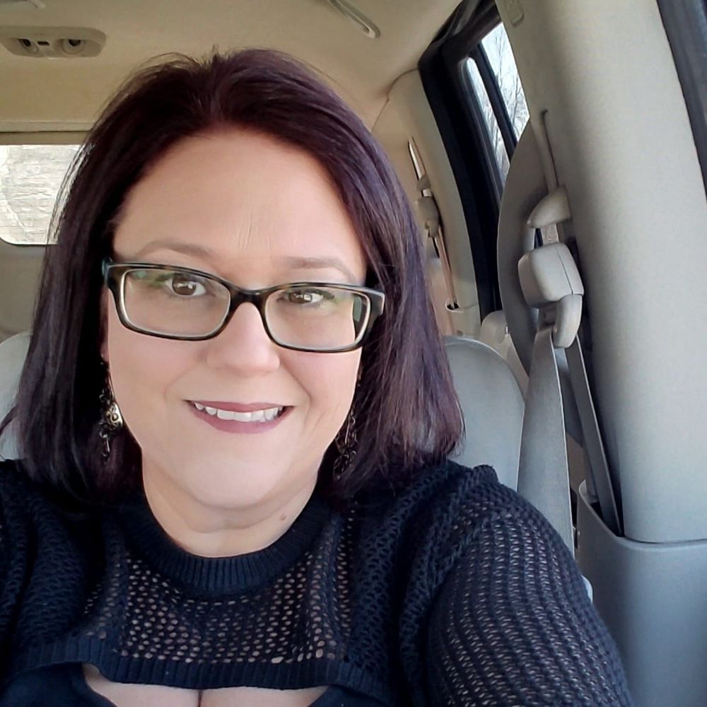 Meet your Posher, Stacy